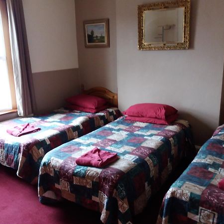 Bed and Breakfast The Crouch Oak Еделстон Екстер'єр фото